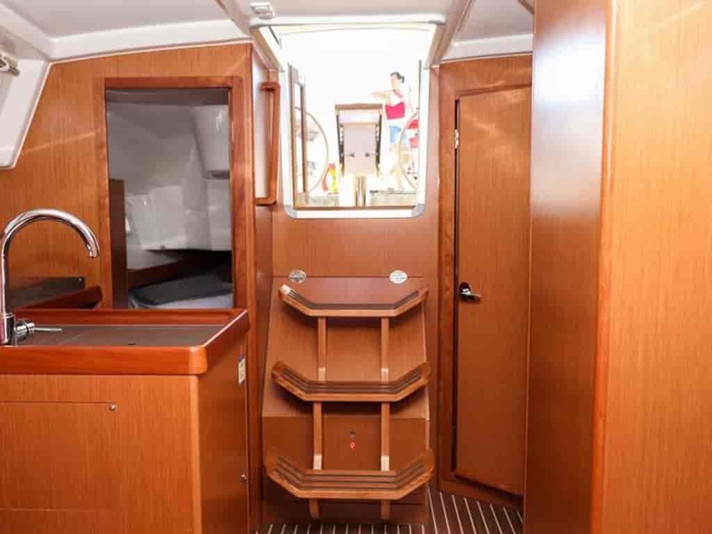 Boat picture 9