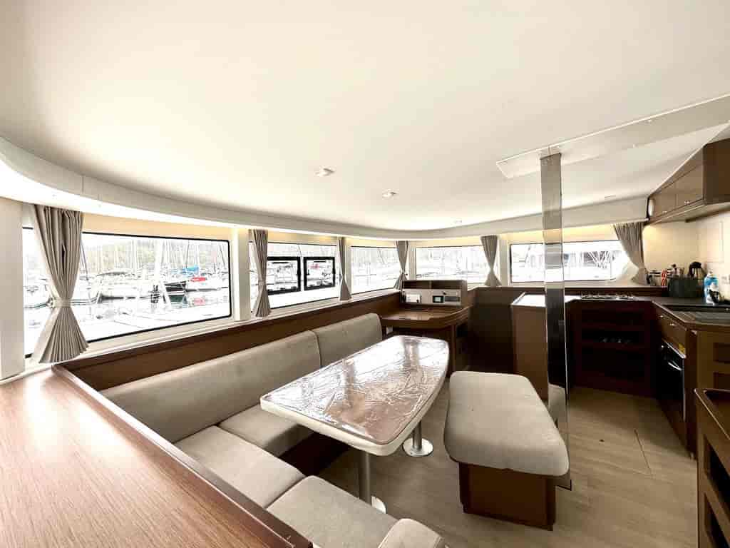 Boat picture 17