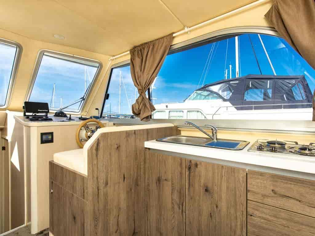 Boat picture 16