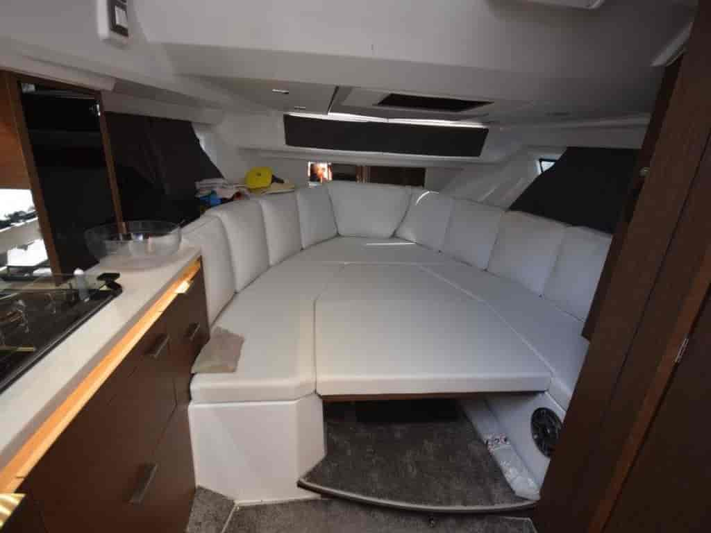 Boat picture 17