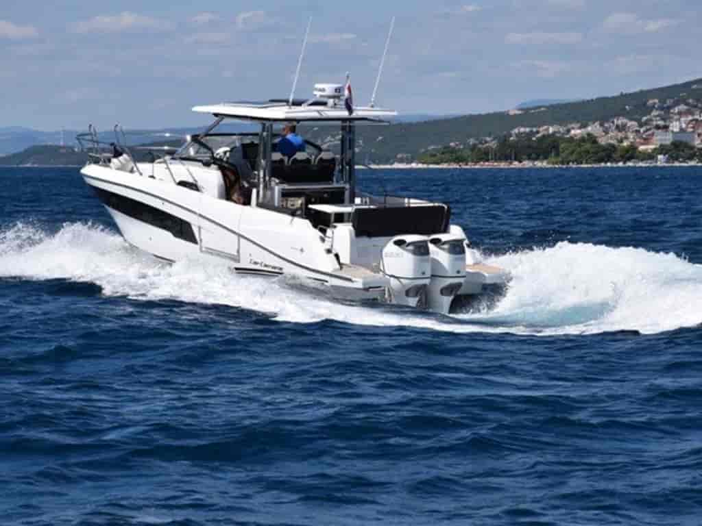 Boat picture 9