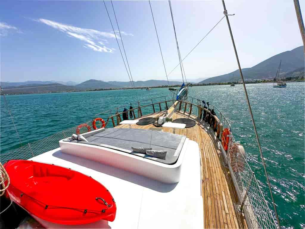 Boat picture 9
