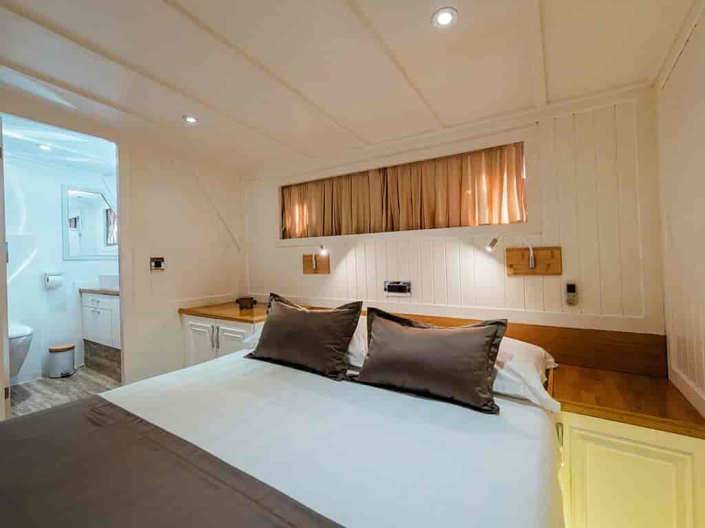 Boat picture 25