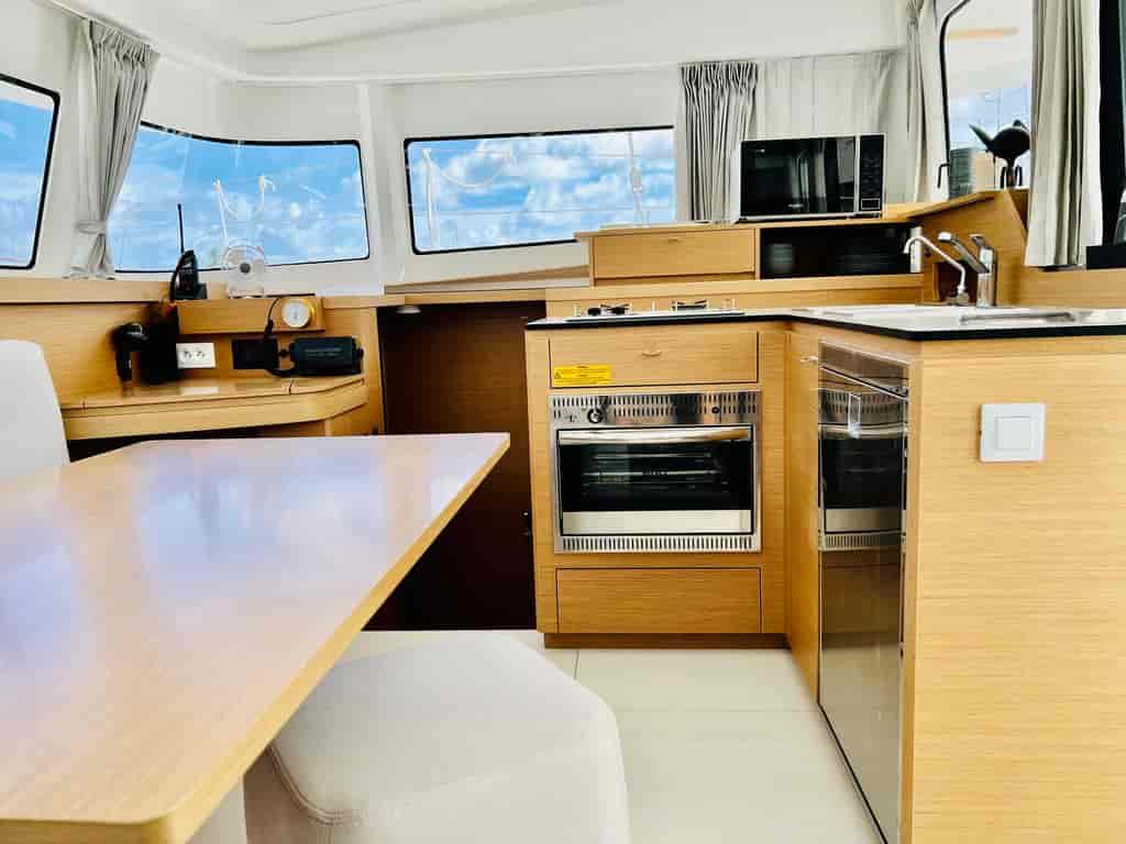 Boat picture 30