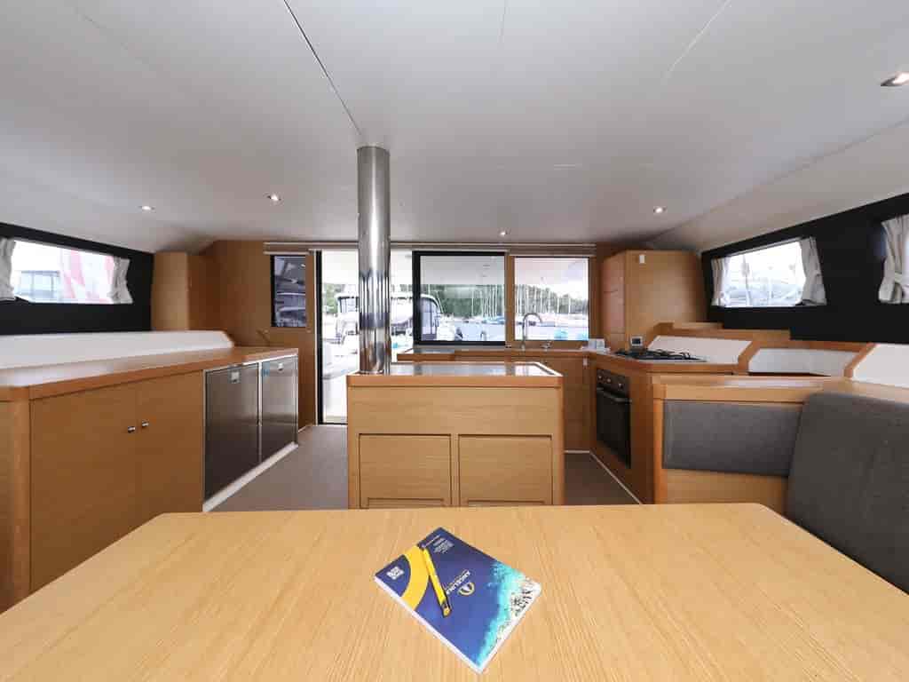 Boat picture 15