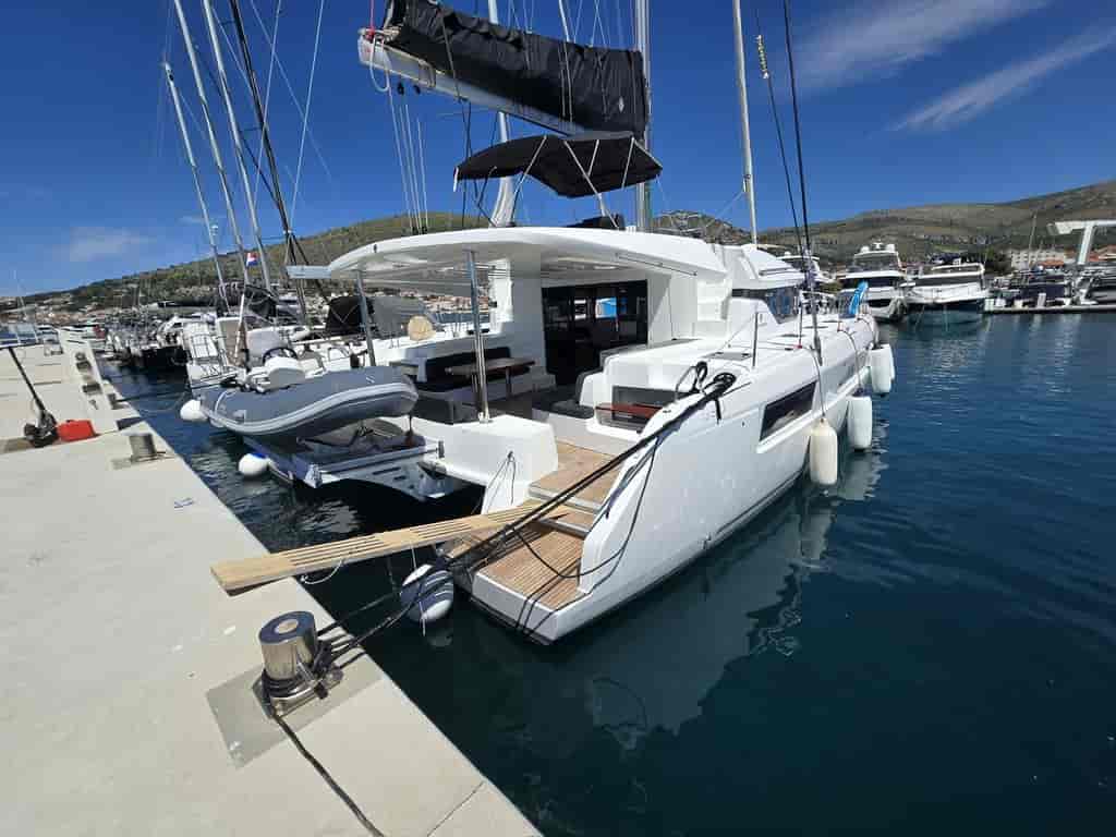Photo 5 of Sail La Vie