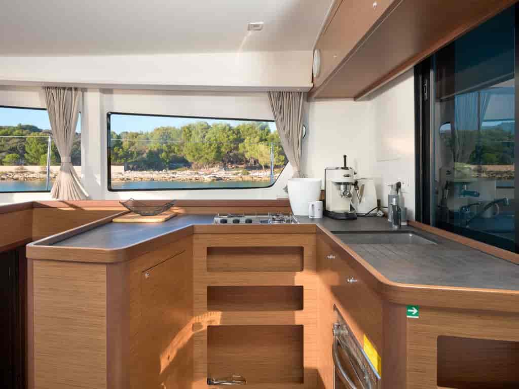 Boat picture 11