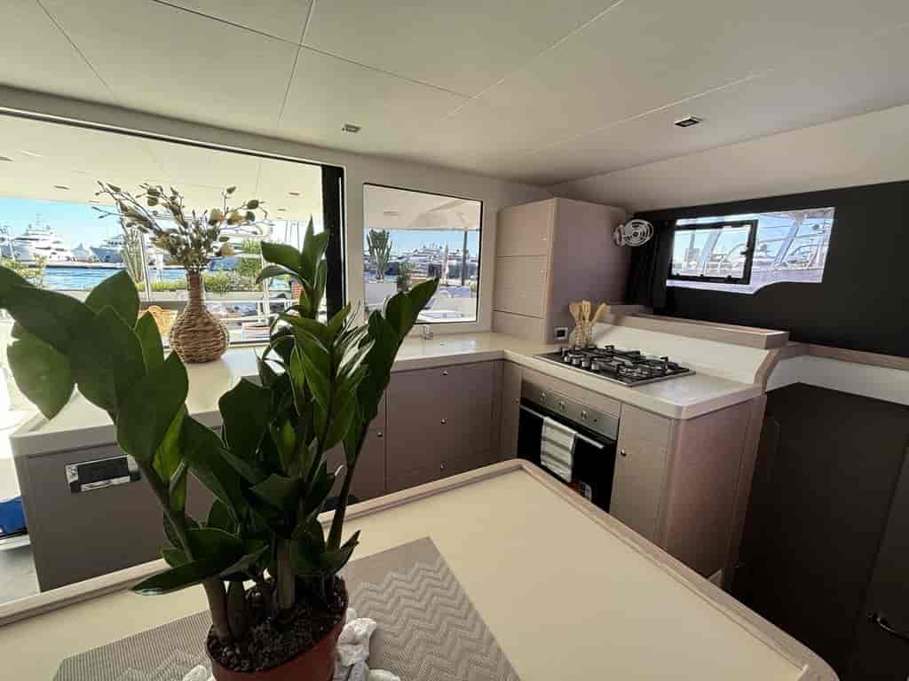 Boat picture 10