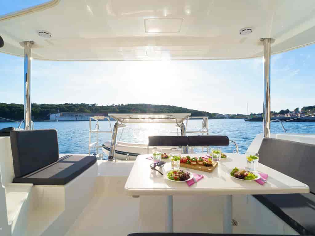 Boat picture 9