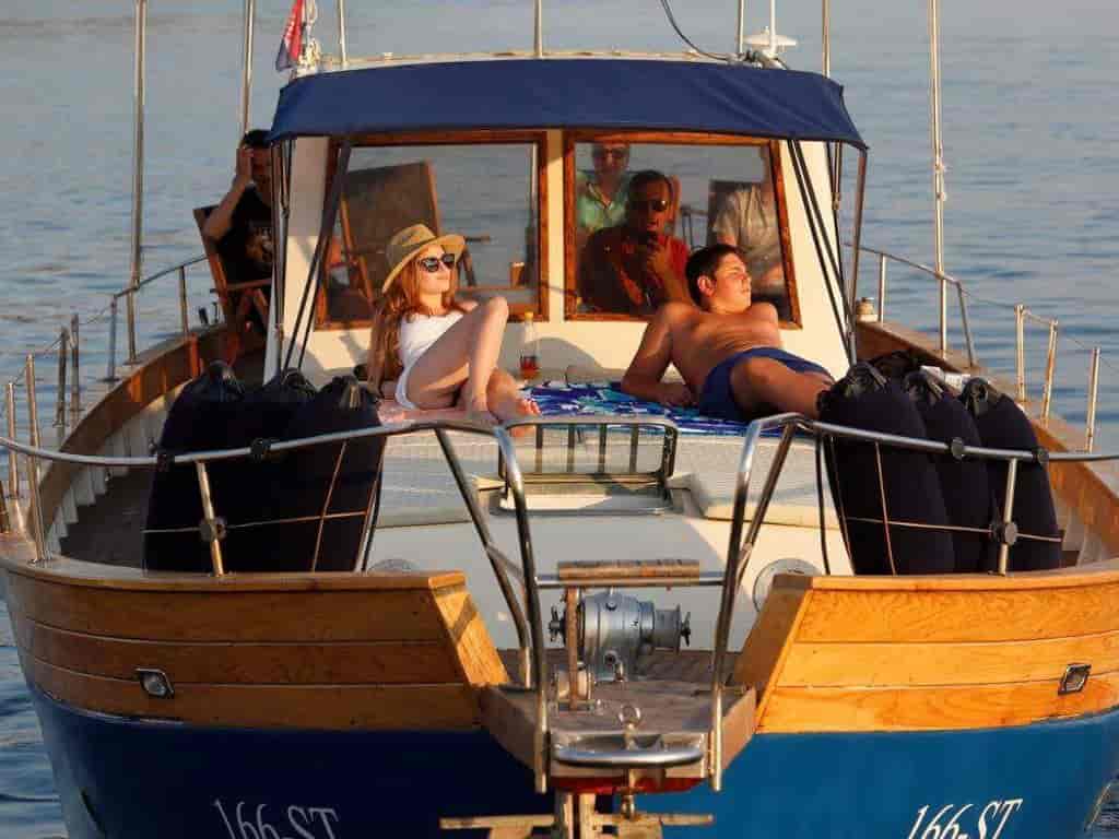 Boat picture 16