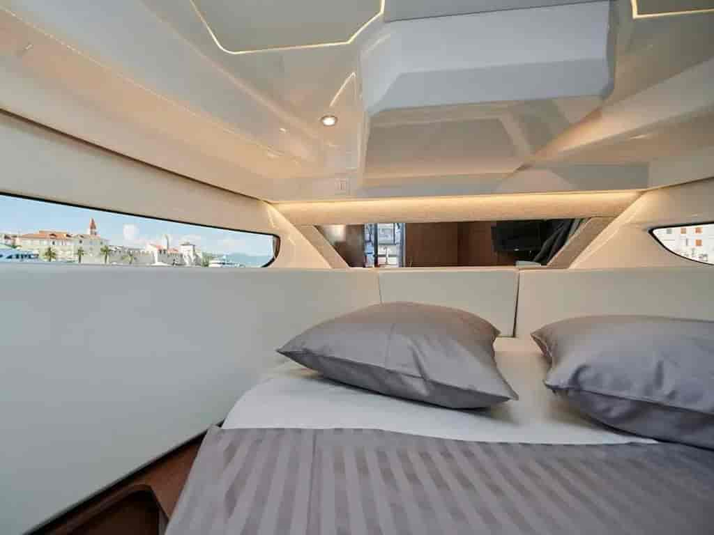 Boat picture 13