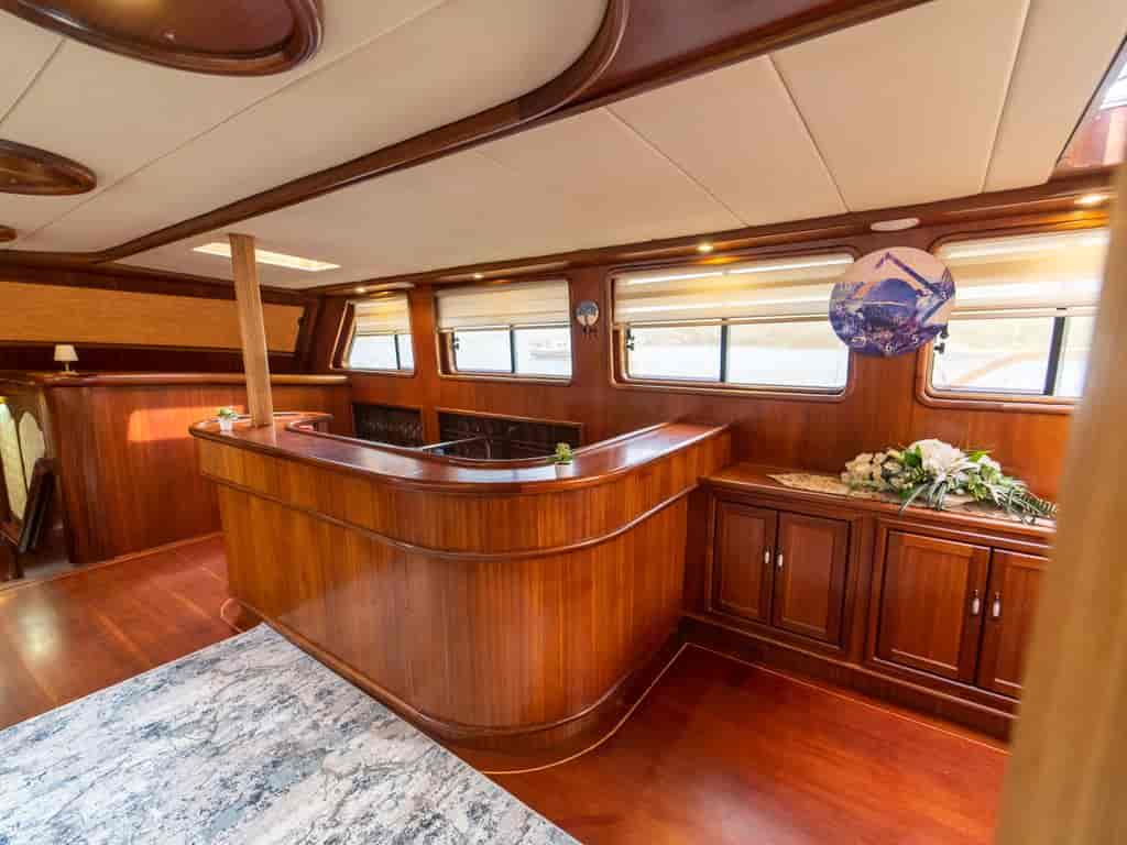 Boat picture 9