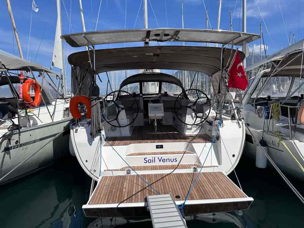 Photo 5 of Sail Venus