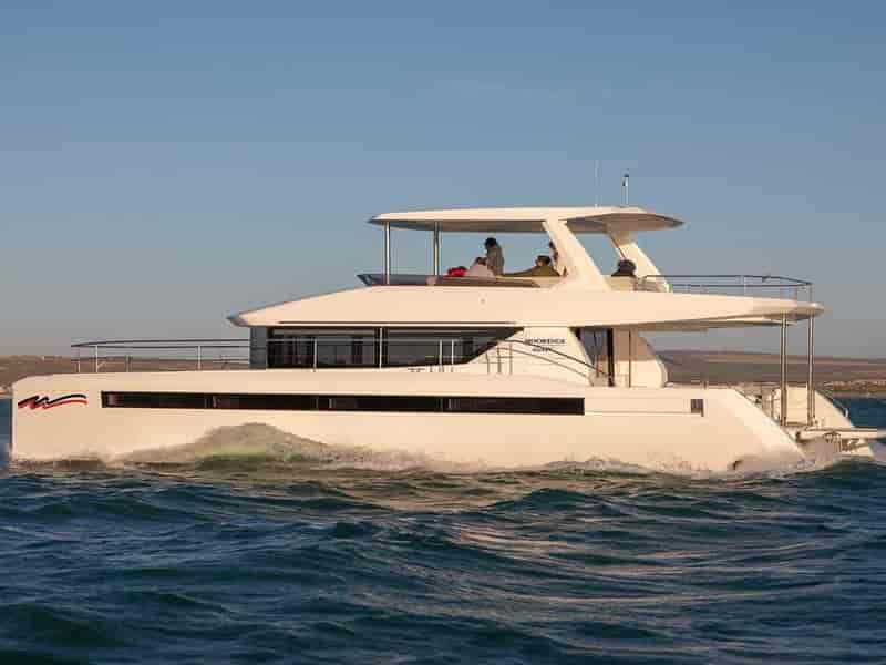 Photo of Moorings 464PC Exclusive, image 1 of 5