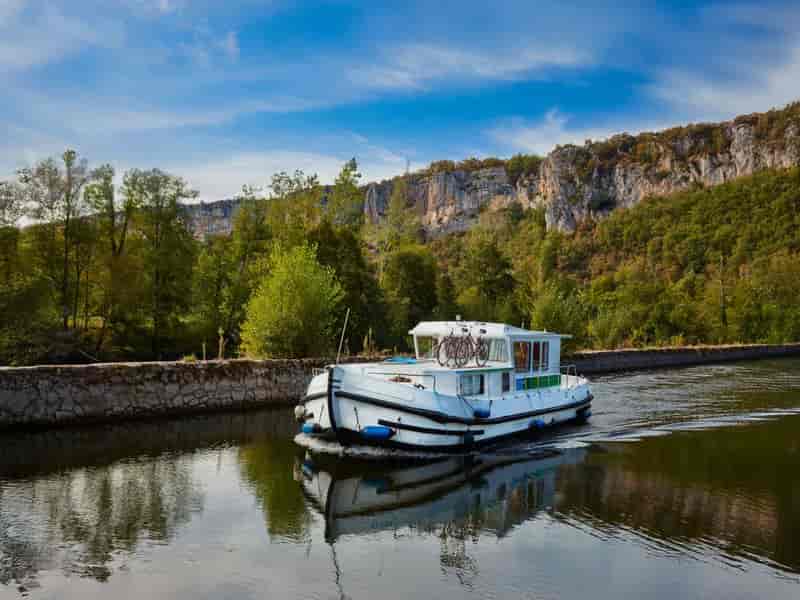 Photo of undefined, image 1 of 4