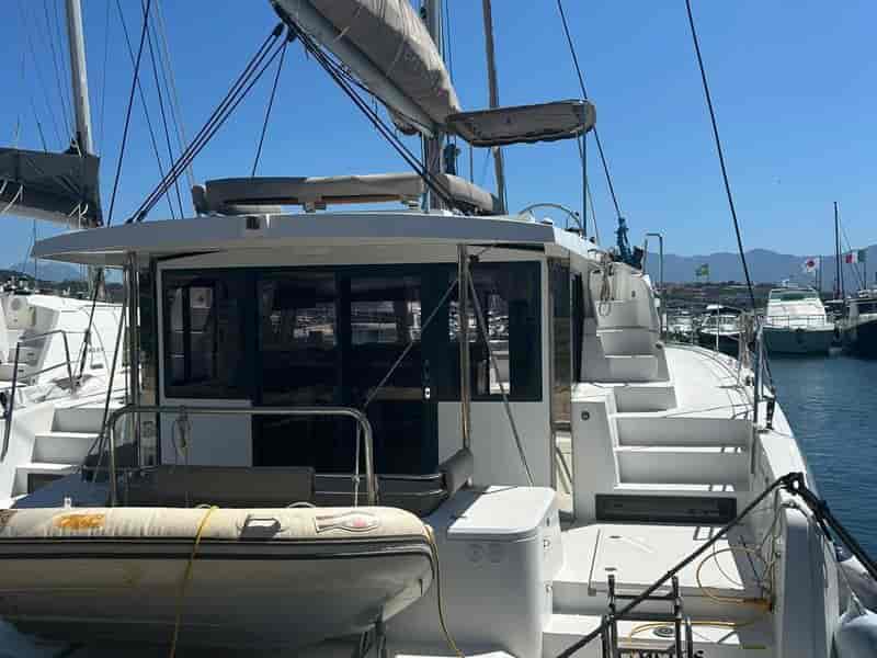 Photo of Dytick, image 1 of 5