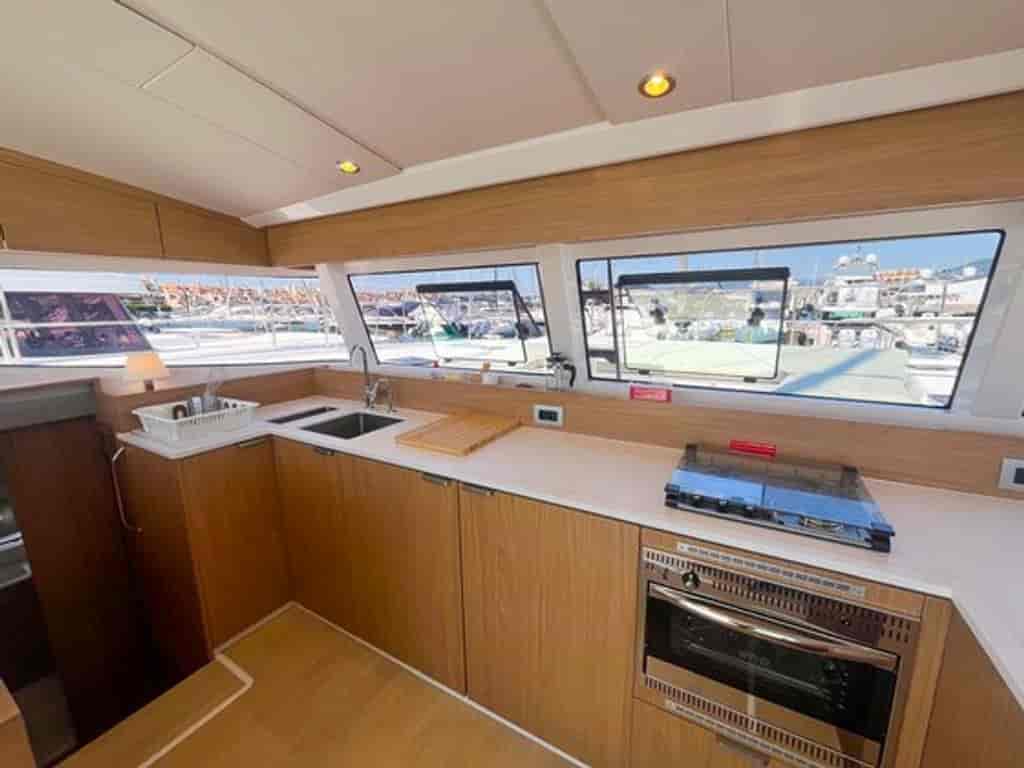 Boat picture 15