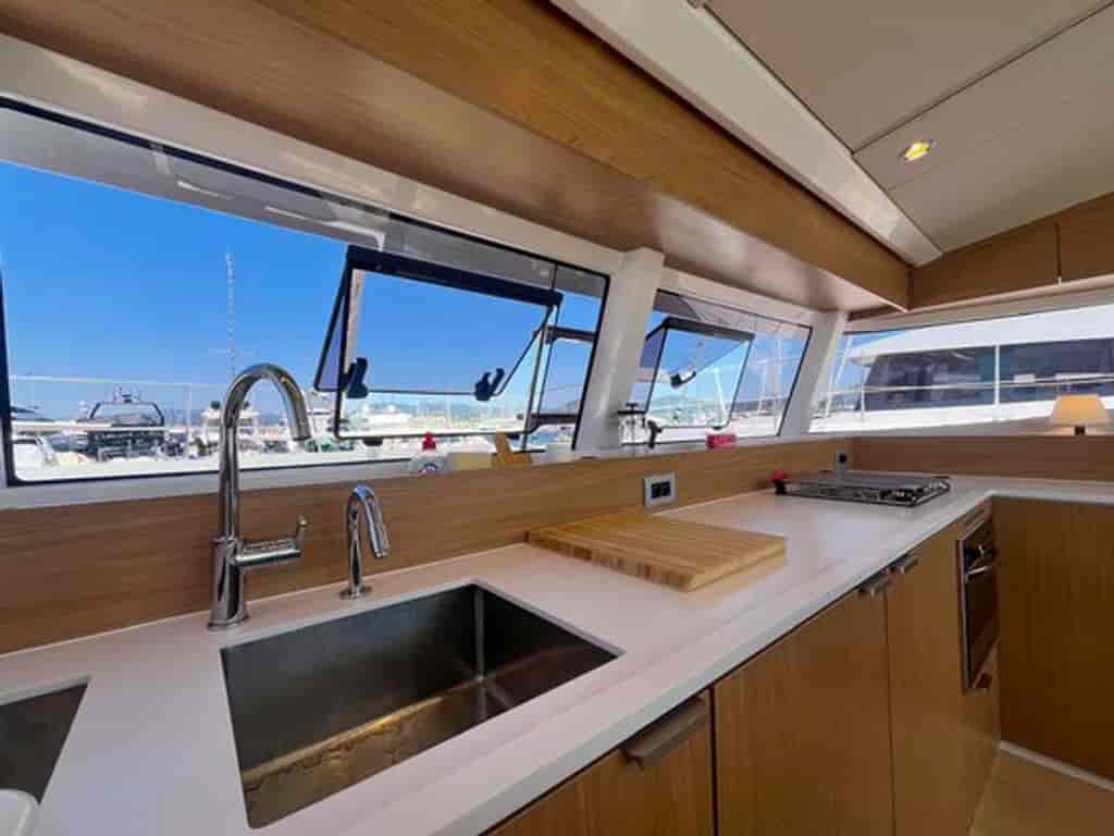 Boat picture 17