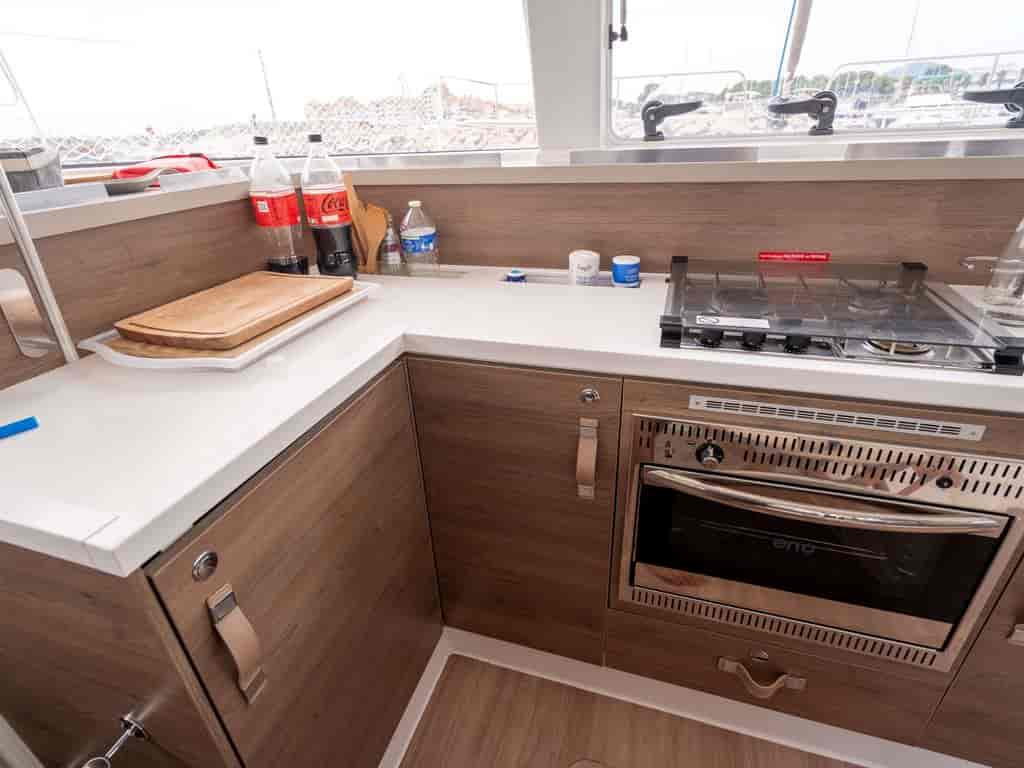 Boat picture 17