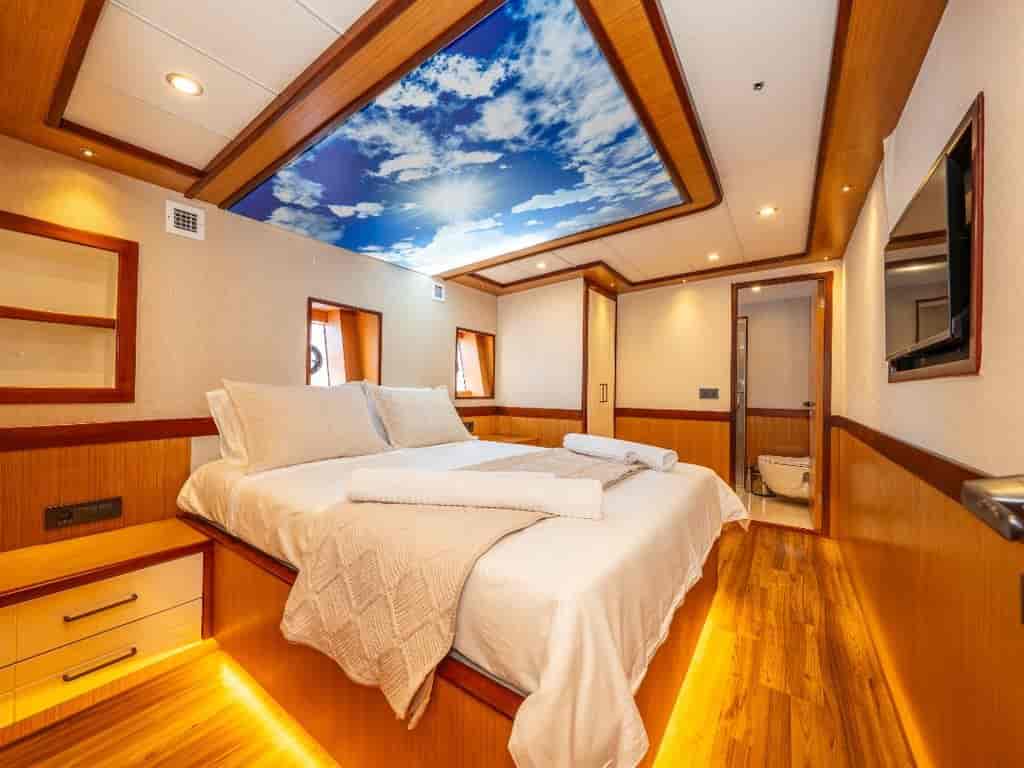 Boat picture 37