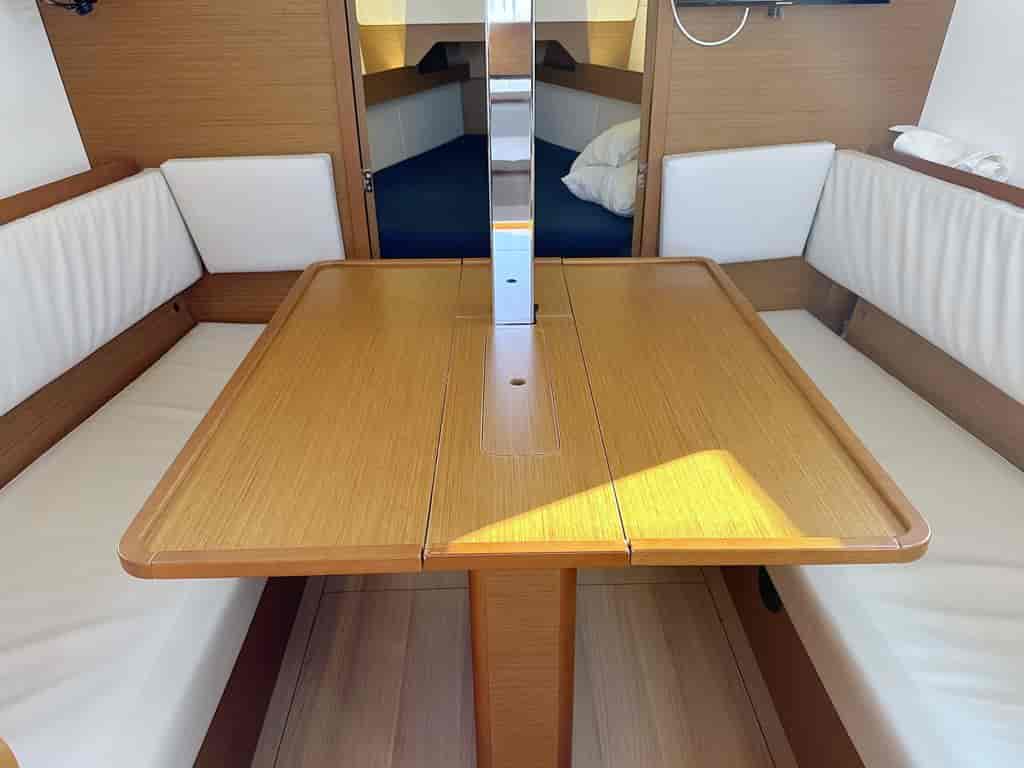 Boat picture 9
