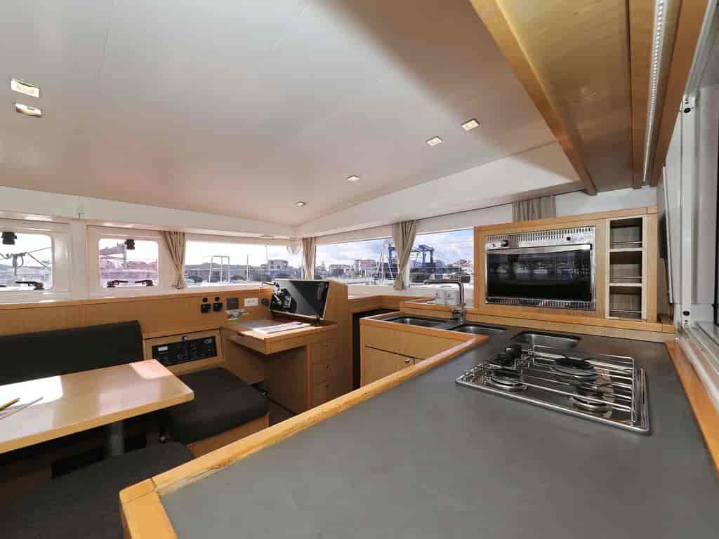 Boat picture 13