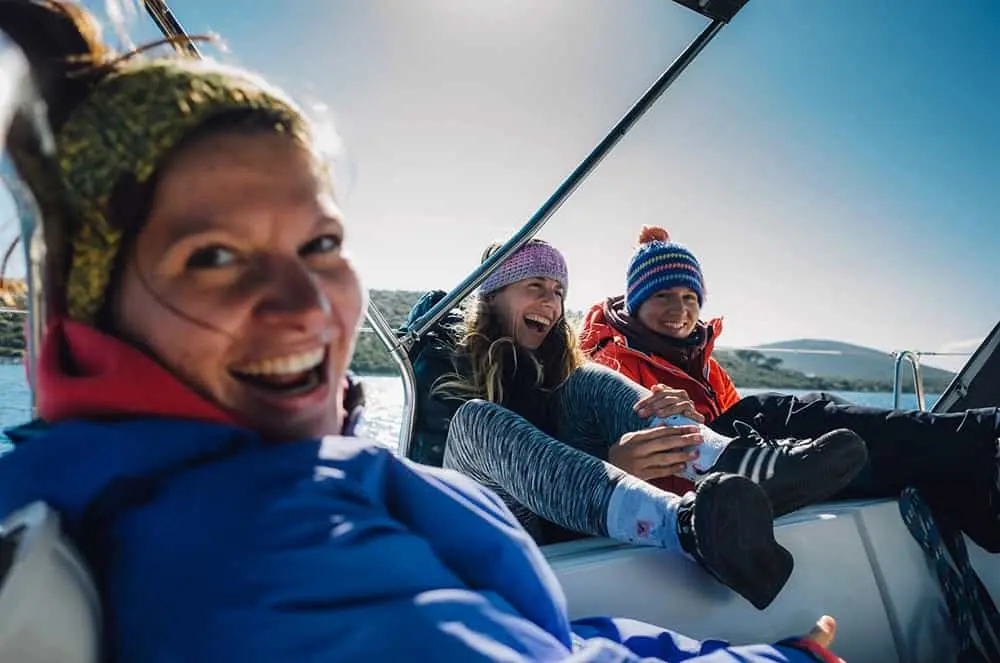 Počitnice na Jadrnici – Počitnice na jadrnici, jahti ali katamaranu že dolgo niso ve...